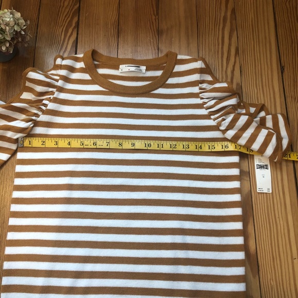 Anthropologie | flutter sleeve sweater NWT medium - Picture 11 of 11